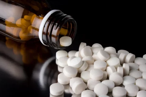 Losy leków przeciwbólowych i&nbsp;przeciwgorączkowych w&nbsp;organizmie od&nbsp;A&nbsp;do&nbsp;Z&nbsp;cz.&nbsp;2